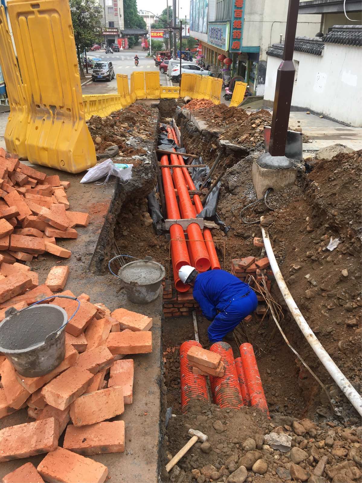 巴彦路雨水管道顶管施工现场情况汇报 - 美篇