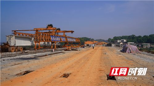 湘潭县天易示范区物流园市政工程ppp项目跨河桥工程主体基本完工
